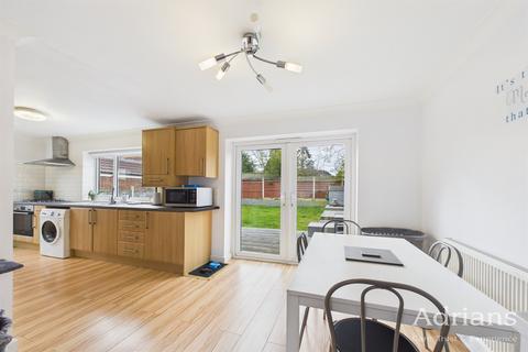 3 bedroom semi-detached house for sale, Gordon Road, CM2