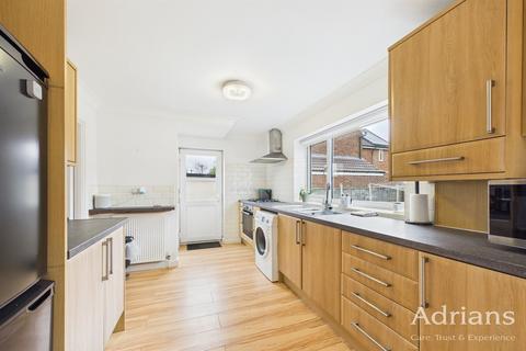 3 bedroom semi-detached house for sale, Gordon Road, CM2