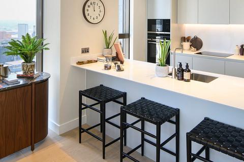 2 bedroom apartment for sale, Plot 15.05, at South Quay Plaza, London, E14 9WS