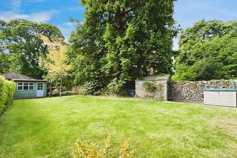 2 bedroom end of terrace house to rent, Kettlewell