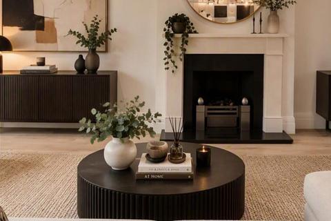 Plot 92, at Trent Park, Enfield, EN4 0FD
