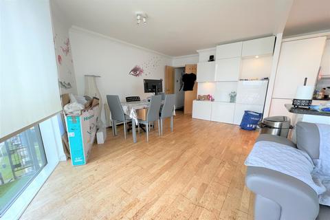 2 bedroom apartment to rent, Sunderland Point, E16