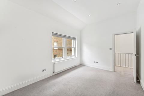 undefined, Egerton Gardens Mews, Knightsbridge, SW3