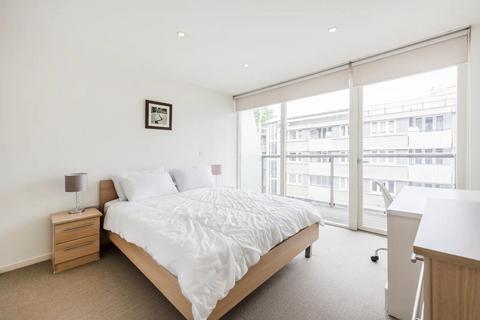 2 bedroom apartment to rent, Central Street, London EC1V