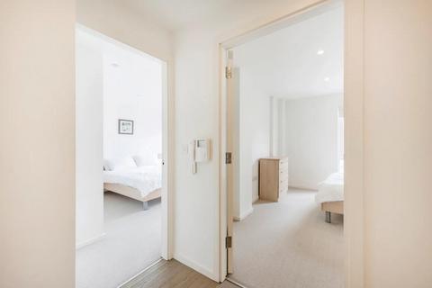 2 bedroom apartment to rent, Central Street, London EC1V