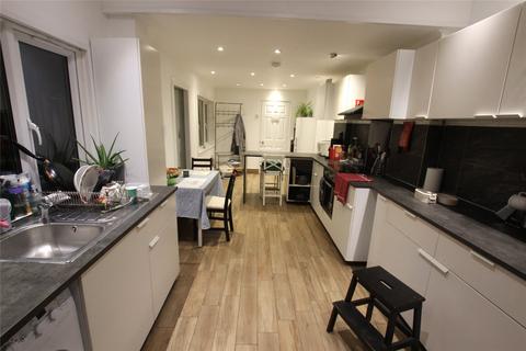 1 bedroom in a house share to rent, Lindal Road, London, SE4