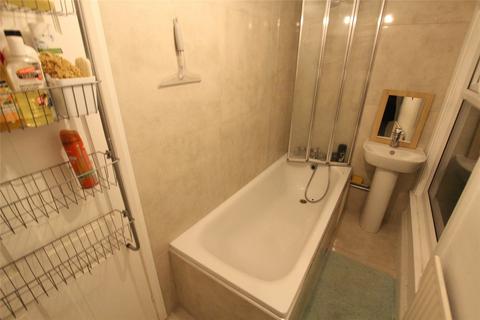 1 bedroom in a house share to rent, Lindal Road, London, SE4