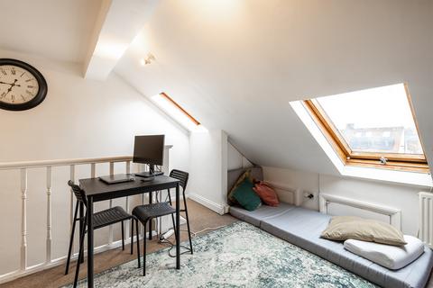 5 bedroom terraced house for sale, Long Drive, Greenford UB6