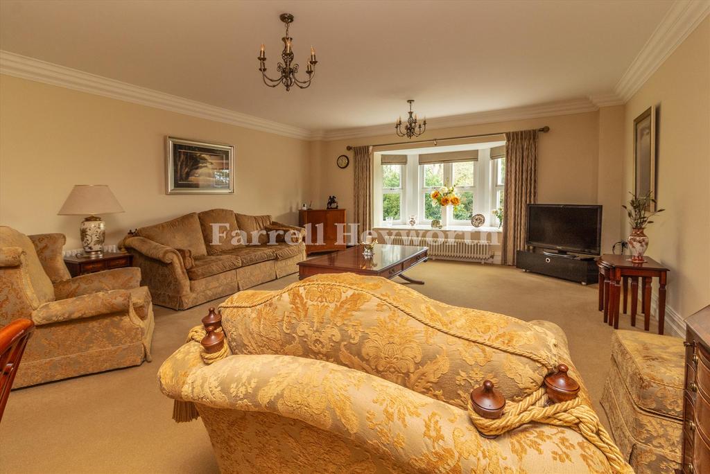 Lounge Area image 2