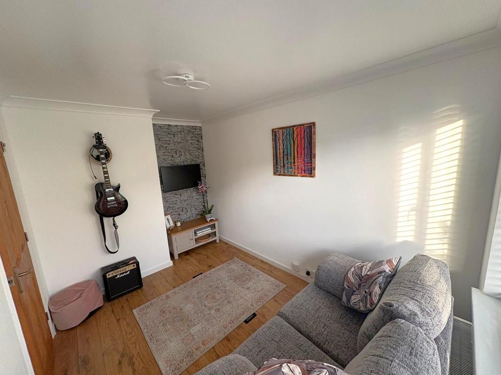 Front Sitting Room