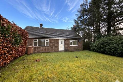 2 bedroom detached house to rent, Belmont Road, Bromley Cross, Bolton, BL7