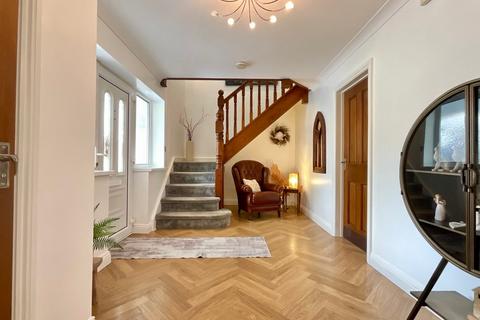 4 bedroom detached house for sale, Llanover Road, Pontypool NP4