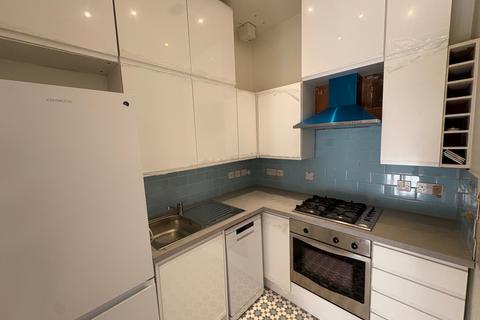 undefined, Gladstone Terrace, Edinburgh EH9