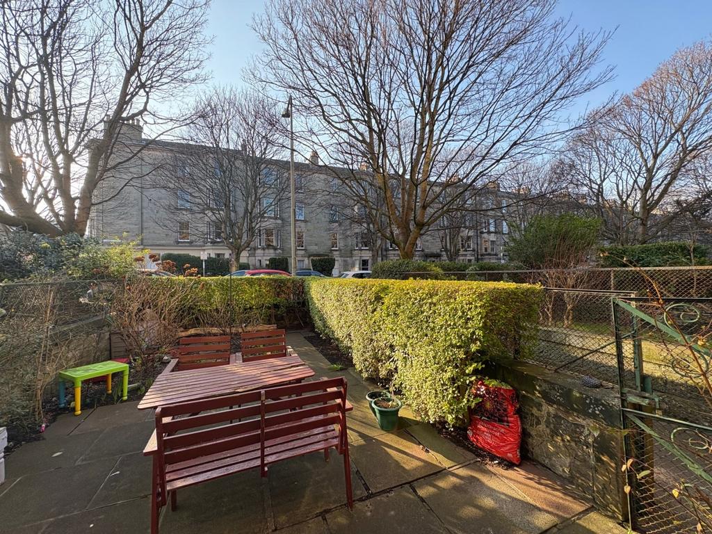 Back garden 1