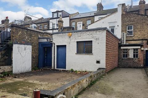 undefined, Hoe Street, London E17