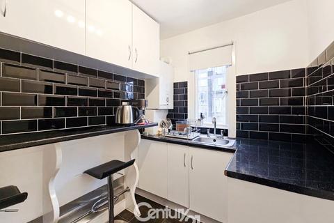 undefined, Hoe Street, London E17