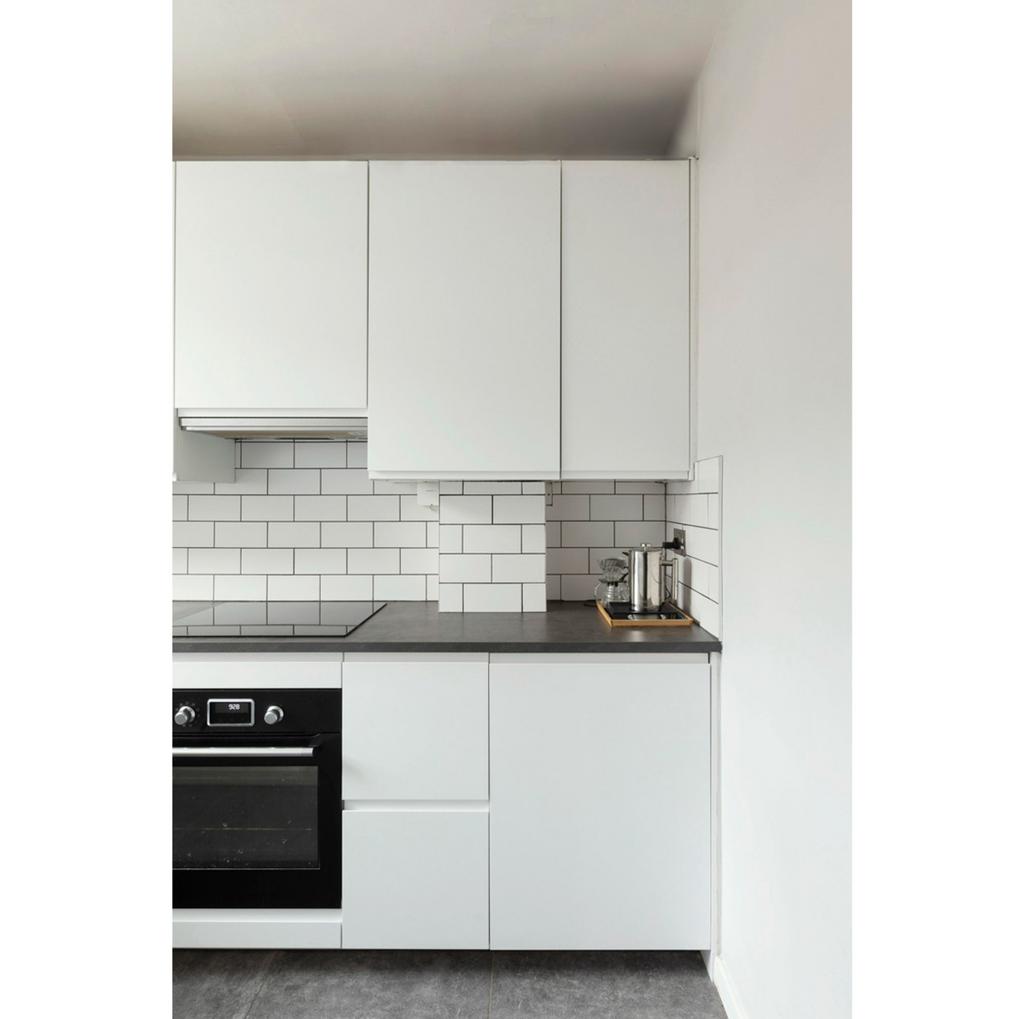 Quested Court E8