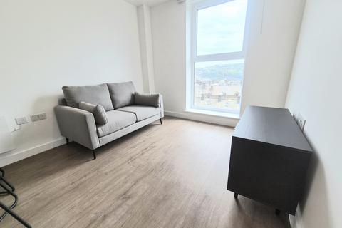 1 bedroom apartment to rent, Cow Green, HALIFAX