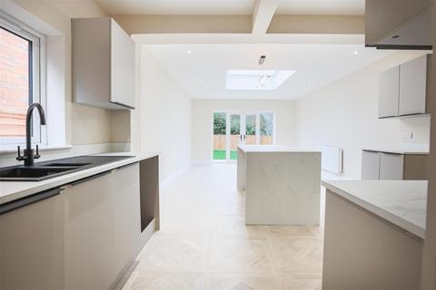 3 bedroom semi-detached house for sale, Parkdale Road, Birmingham
