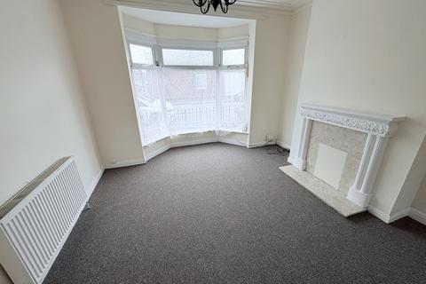 3 bedroom terraced house to rent, Calthorpe Street, Hull HU3