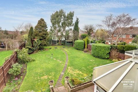 3 bedroom detached house for sale, Edinburgh Drive,Walsall,WS4 1HW