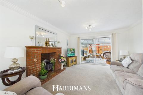 4 bedroom detached house for sale, Ark Close, Kessingland