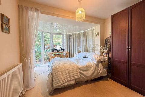4 bedroom semi-detached bungalow for sale, Osgodby Crescent, Scarborough, YO11