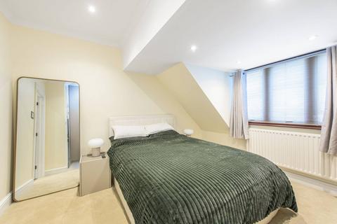2 bedroom flat to rent, Oakview Lodge, Golders Green, London, NW11