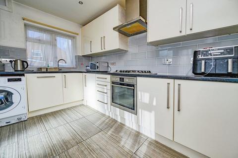 undefined, Stanmore Crescent, Luton, Bedfordshire, LU3