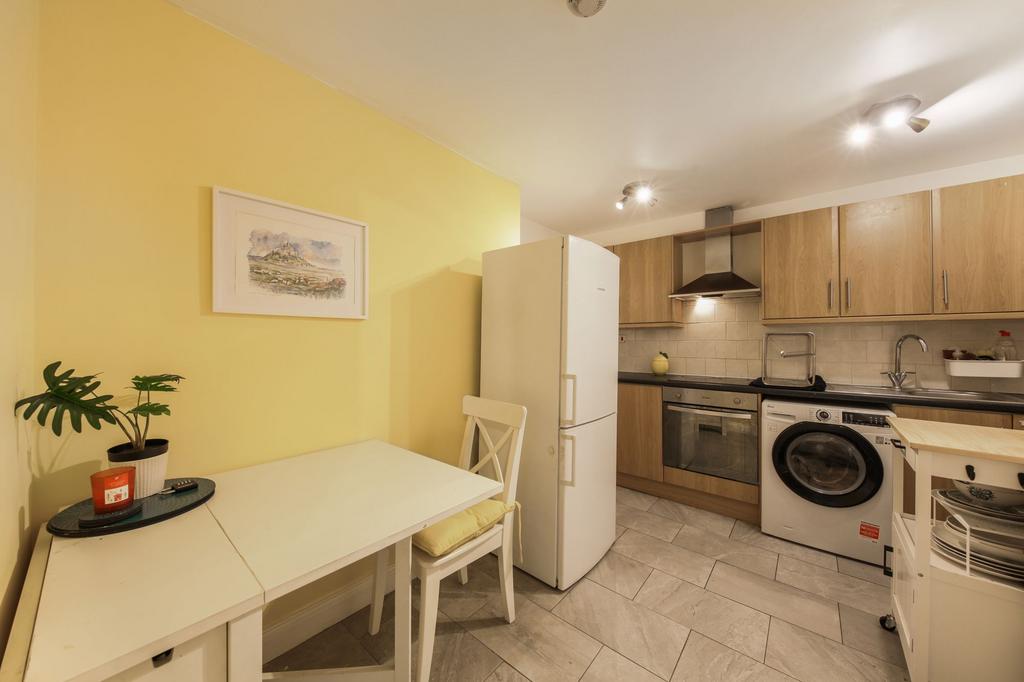 124 A Church Street - U5y5qn MP4 Ai KLXXMa4g U