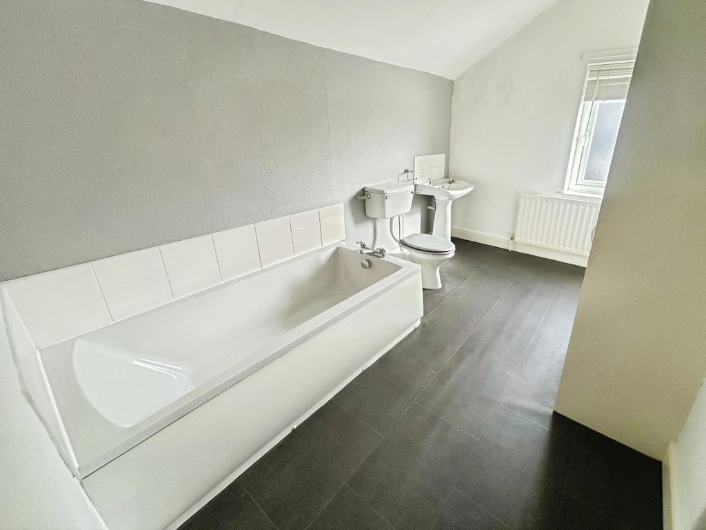 Upstairs Bathroom