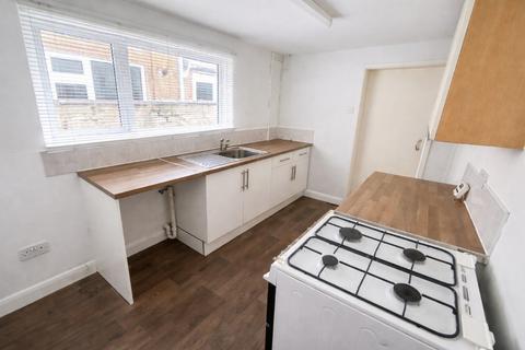 2 bedroom terraced house to rent, Henry Street, Lincolnshire DN31