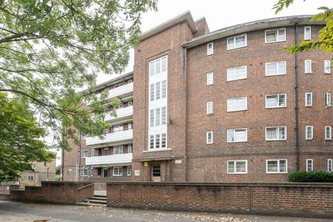 2 bedroom apartment to rent, Hendale House, Upper Clapton Road, Hackney, E5