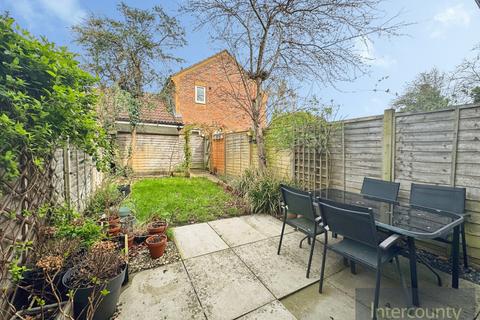 2 bedroom terraced house to rent, Granta Leys, Cambridge CB21
