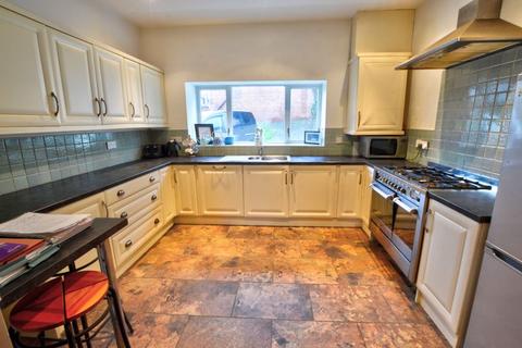 3 bedroom semi-detached house for sale, Station Road, Newcastle upon Tyne NE15