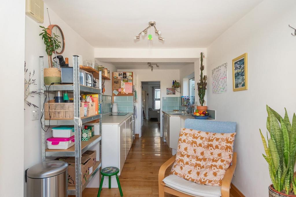 1 S8 TBR - Kitchen B.jpg
