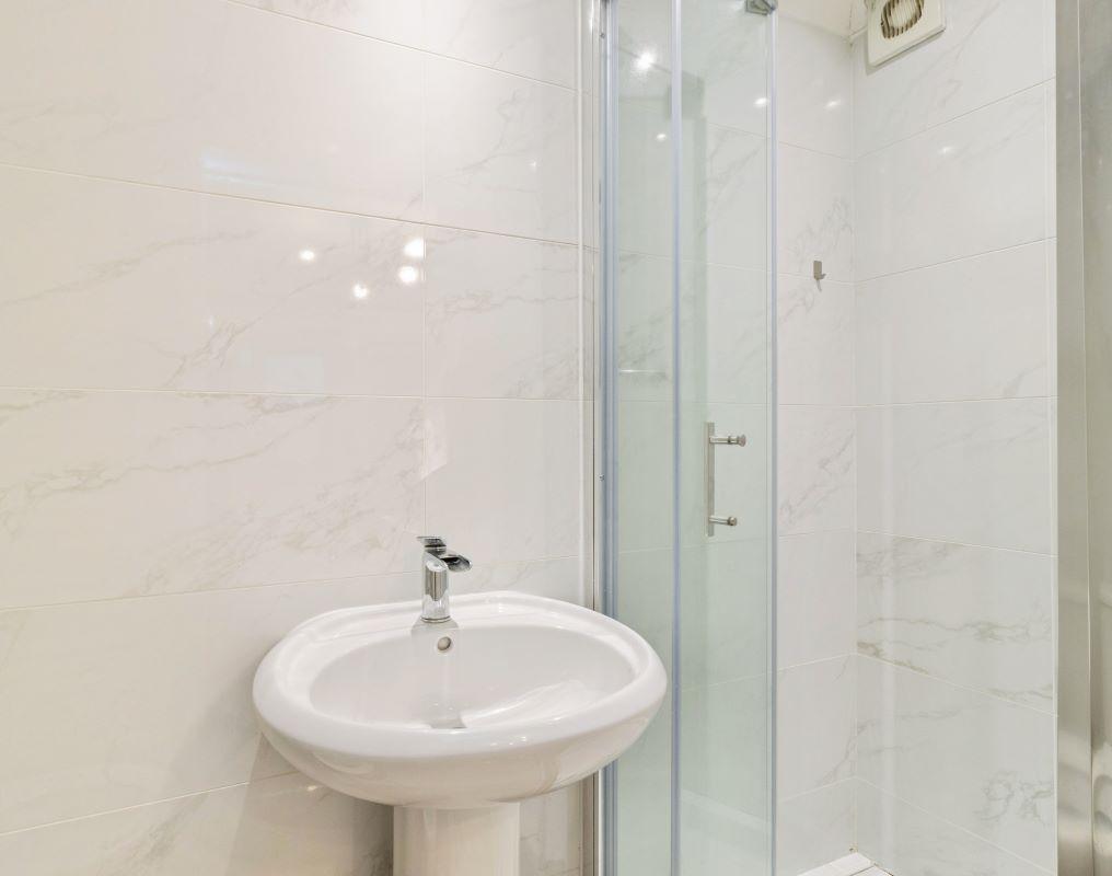 Ensuite 2