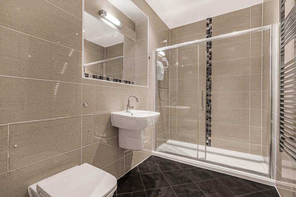Flat 4 99 Promenade-1.jpg