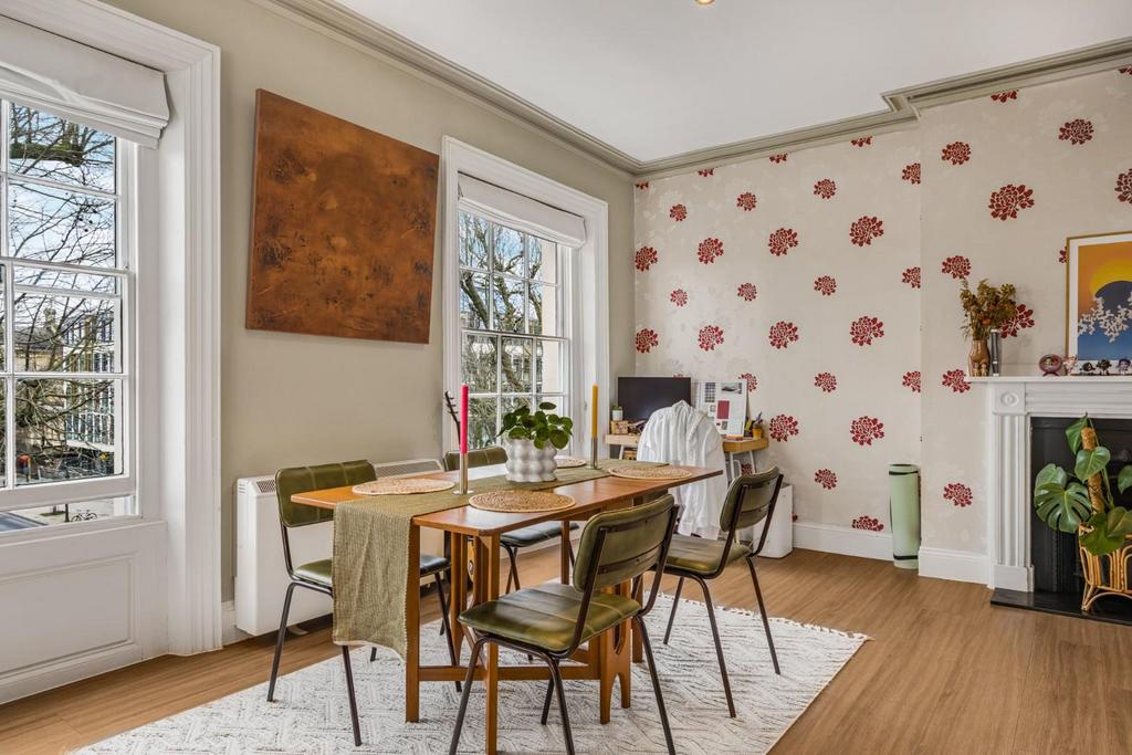 Flat 3 99 Promenade-8.jpg