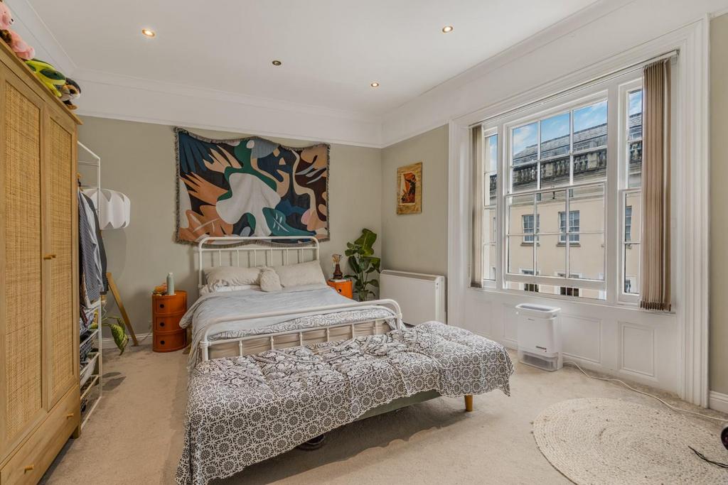 Flat 3 99 Promenade-1.jpg