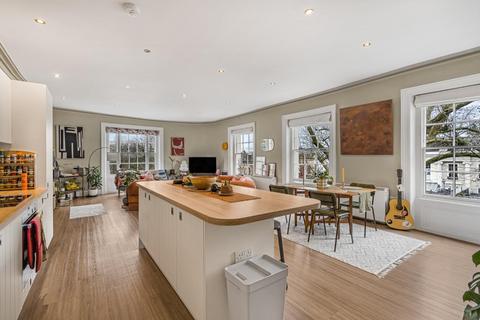 1 bedroom flat for sale, Promenade, Cheltenham