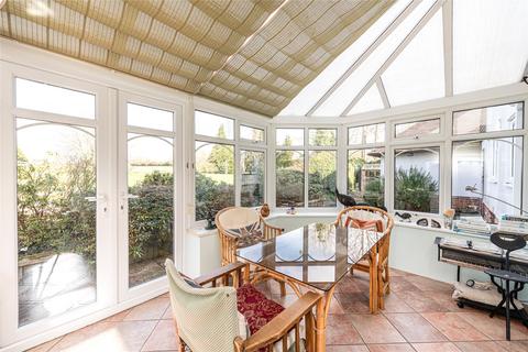 undefined, Upton Road, Dinton, Aylesbury, Buckinghamshire, HP17