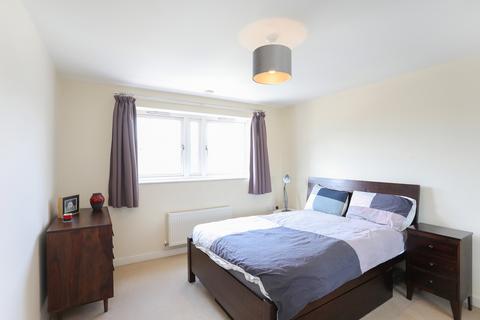 undefined, Leyton Green Road, London, E10