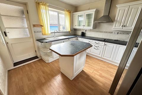 3 bedroom detached house for sale, Woodlands Crescent, Brecon, LD3