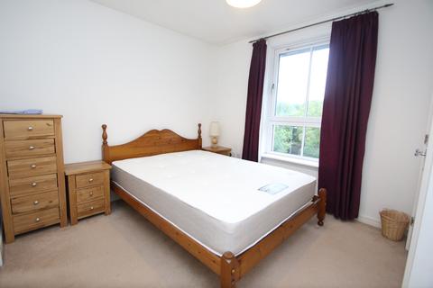 2 bedroom flat to rent, Oatlands Square, Glasgow, G5