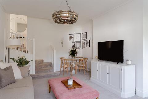 undefined, Wray Park Road, Reigate