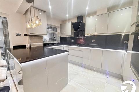 5 bedroom terraced house to rent, Belgravia Gardens, Bromley, BR1