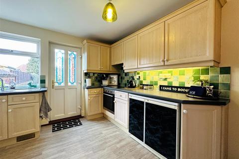 2 bedroom terraced house for sale, Sherburn Street, Cawood, Selby