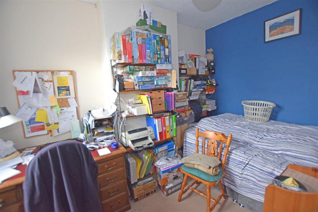 Bedroom 2.jpg