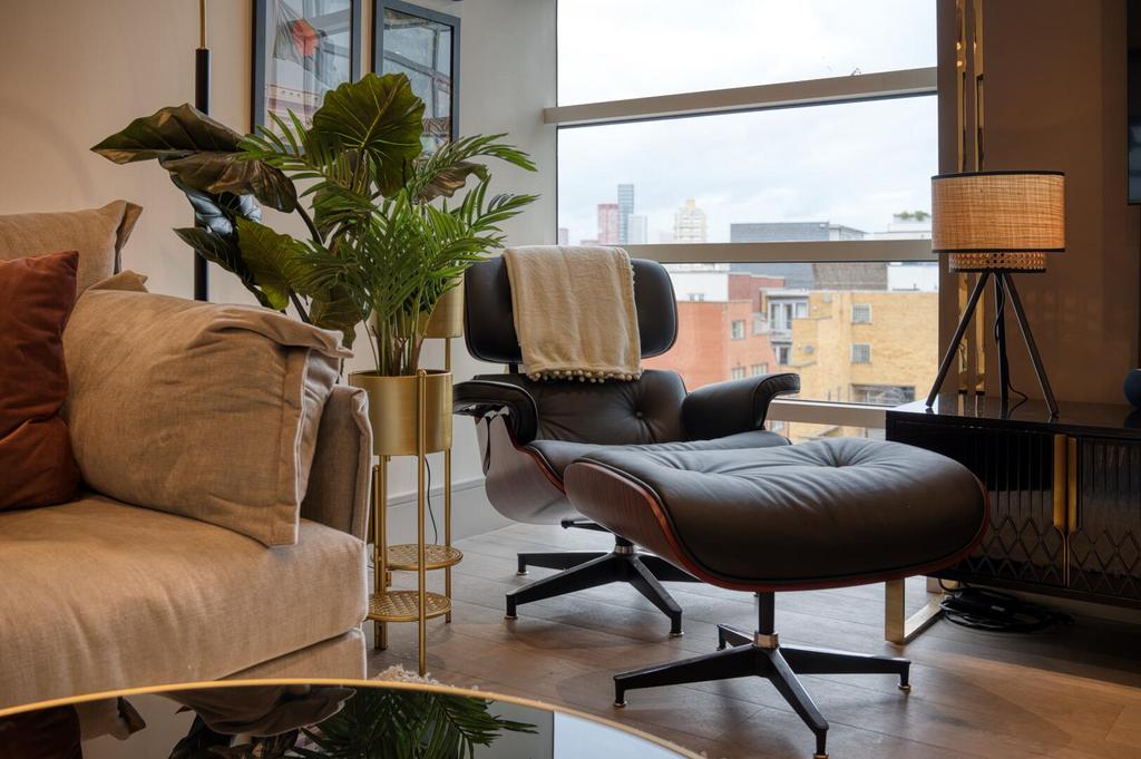 AHM - F31, 376 A Clapham Rd, SW9-19.jpg